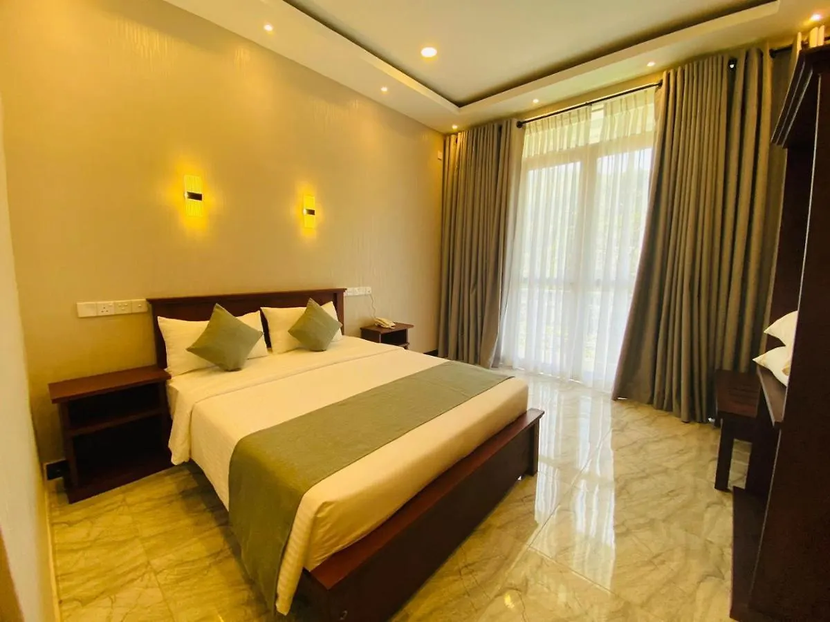 Jaide Regency Hotel Kandy 0*,